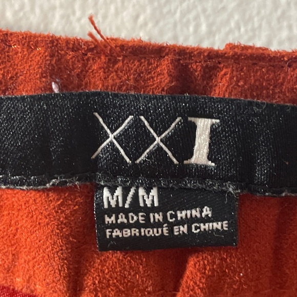 Medium mini skirt - Picture 2 of 3